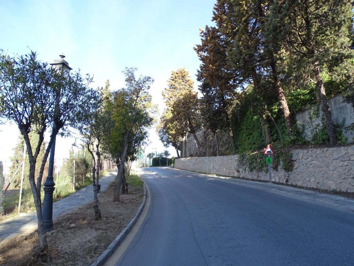Apartamentos Serrallo Granada Kültér fotó