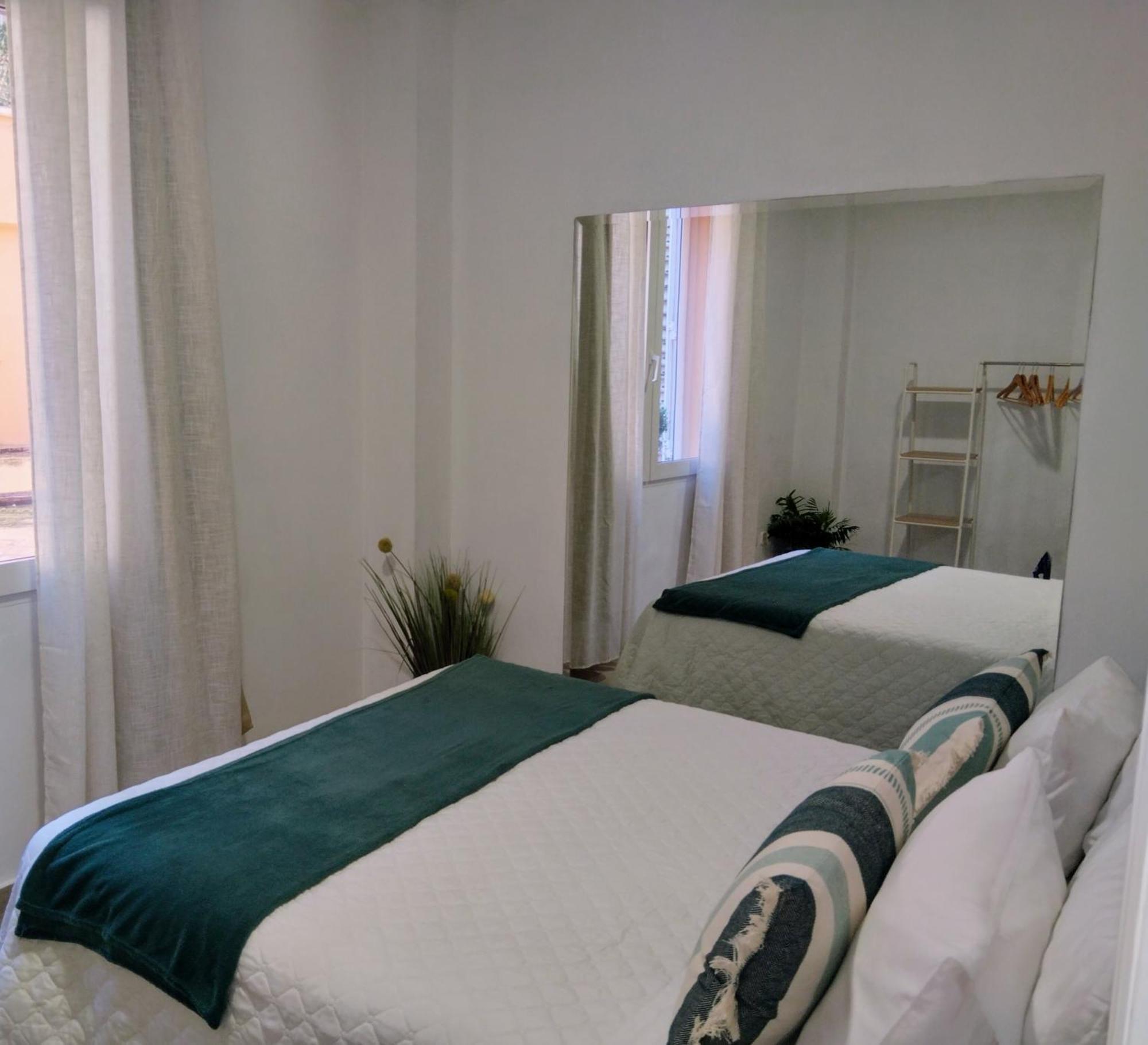 Apartamentos Serrallo Granada Kültér fotó